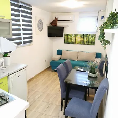 Jale Apartamento *