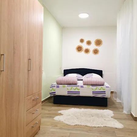 Jale Apartamento
